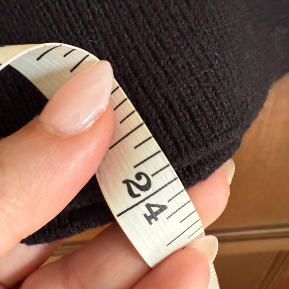 WILFRED | Aritzia Cyprie Black Merino Wool Roll Neck Mock Neck Sweater | Medium - Picture 9 of 9